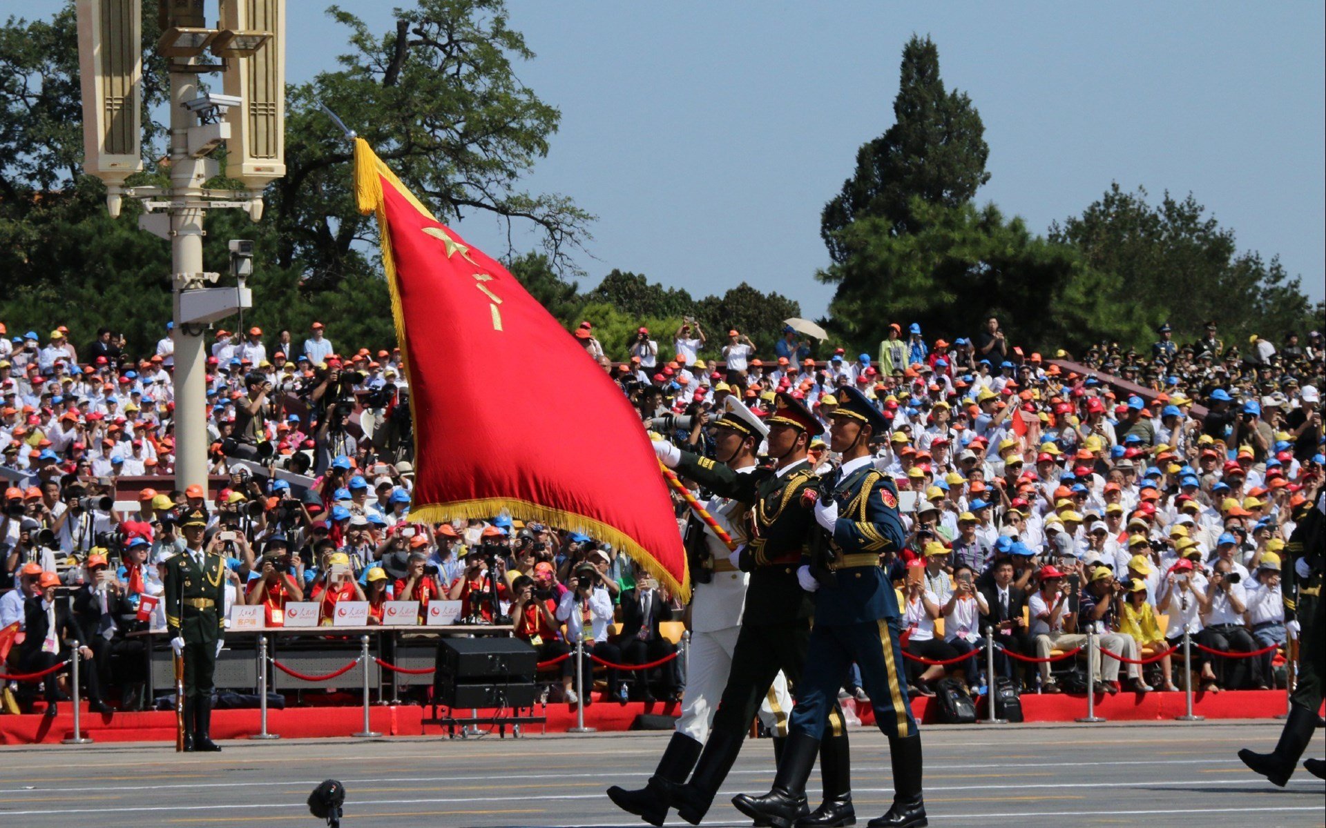 史上最“燃”季后赛夜战，看哪些比赛令你心跳加速！，季后赛饭堂夜